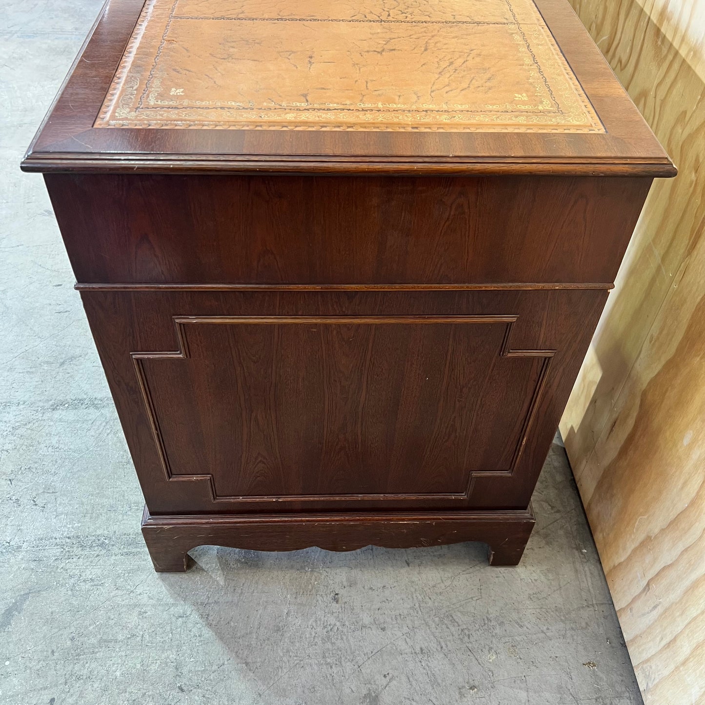 Georgian Style Twin Pedestal Desk, Circa 1930s