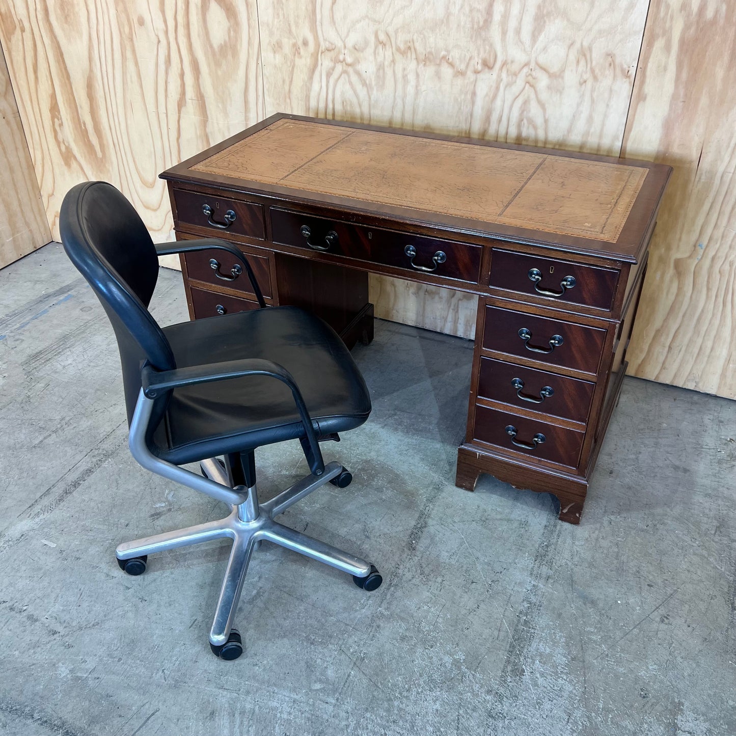 Georgian Style Twin Pedestal Desk, Circa 1930s