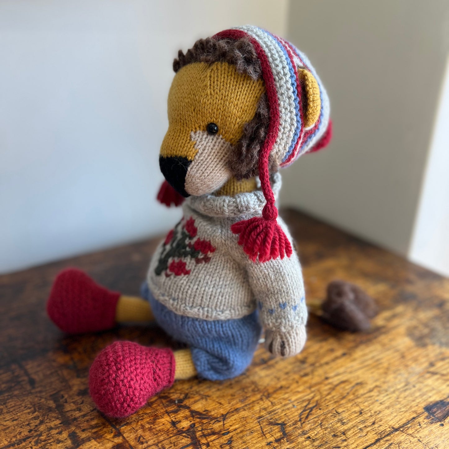 Knitted Toys By Casper Van Leeuwen