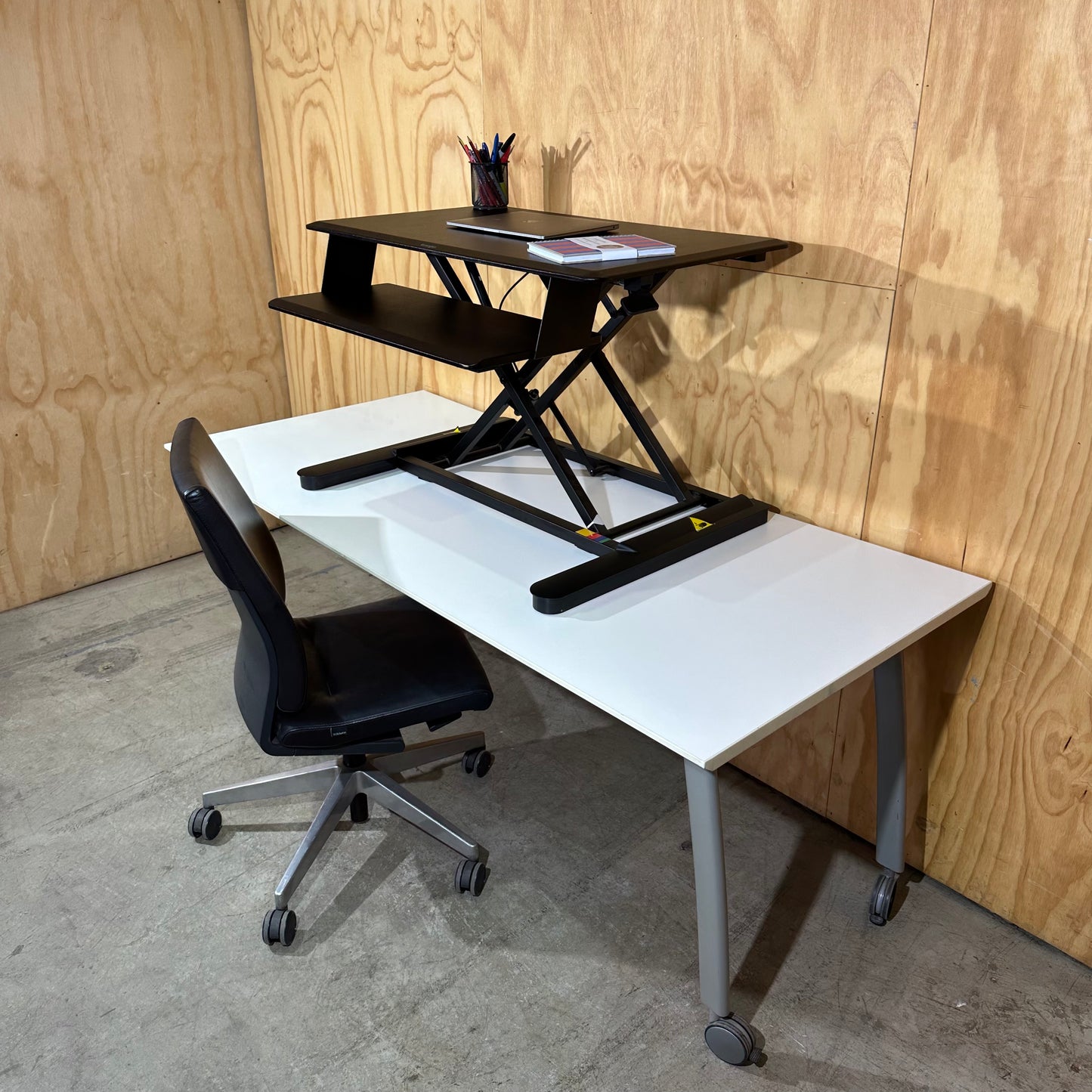 Kensington SmartFit Desk Riser