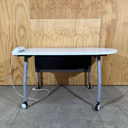 D-End (Curved) Collaboration Desk with power box