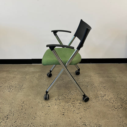 Stem Kush & Co Nesting Series Folding Meeting Chair Green