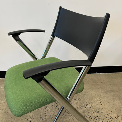 Stem Kush & Co Nesting Series Folding Meeting Chair Green