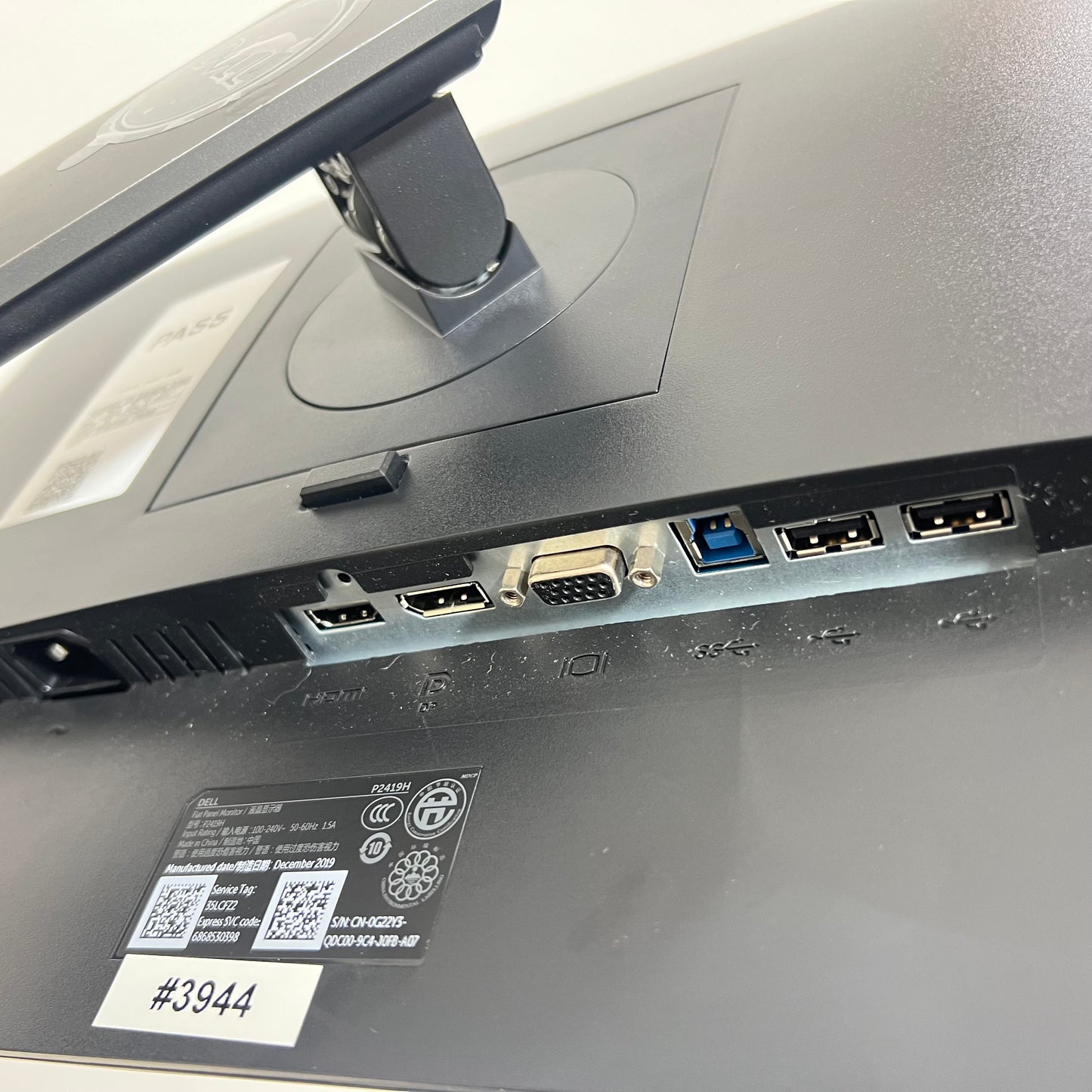 Dell 24" P2419H Full HD Monitor with Stand