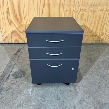 Charcoal Pedestal with Chrome Handles (Two Sizes)