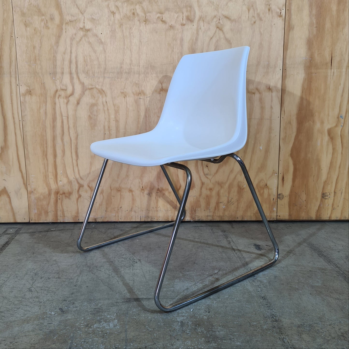 Sebel Hobnob Stacking Sled Chair in White