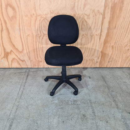 Furnx Low Back Task Chair