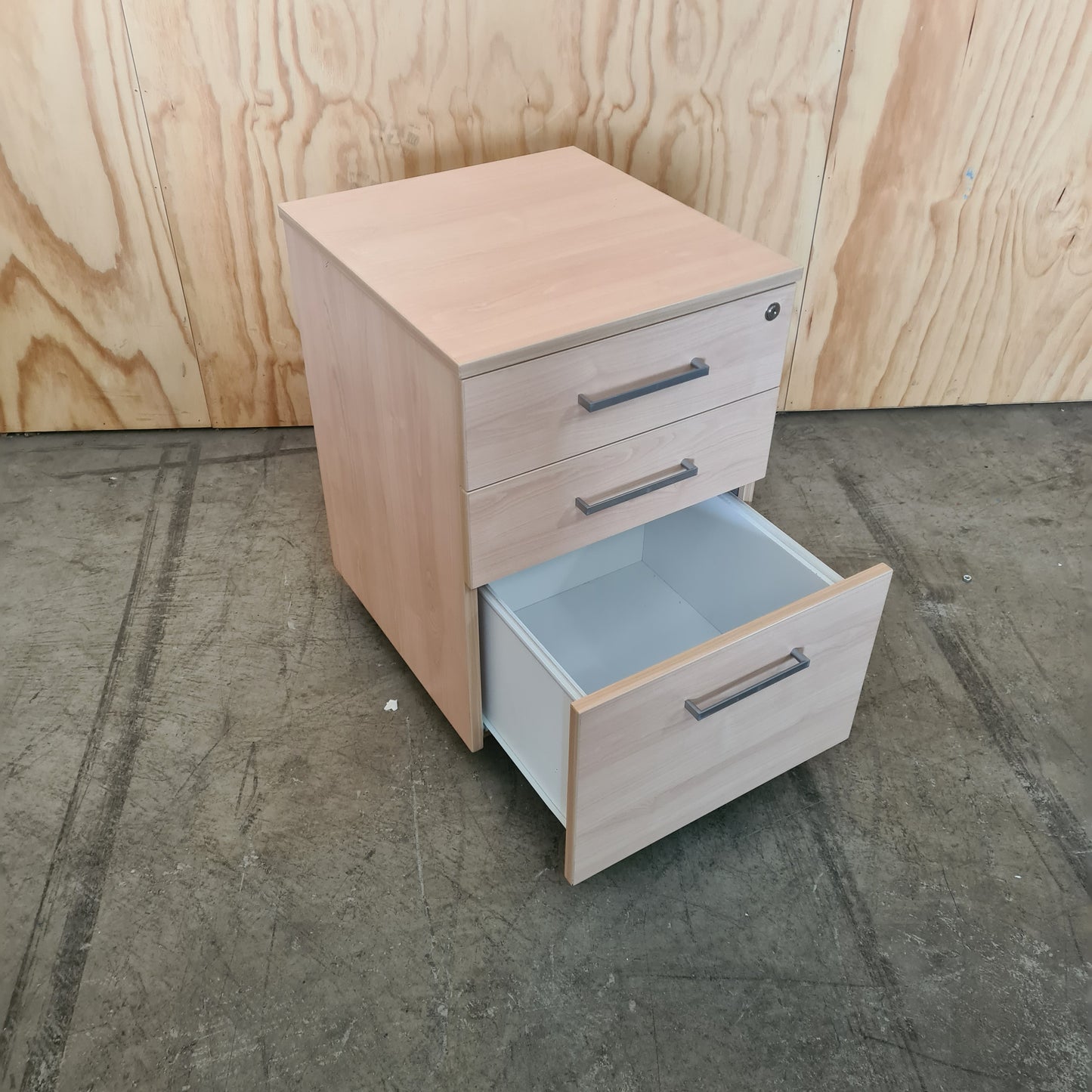 Light Wood Laminate 3 Drawer Pedestal