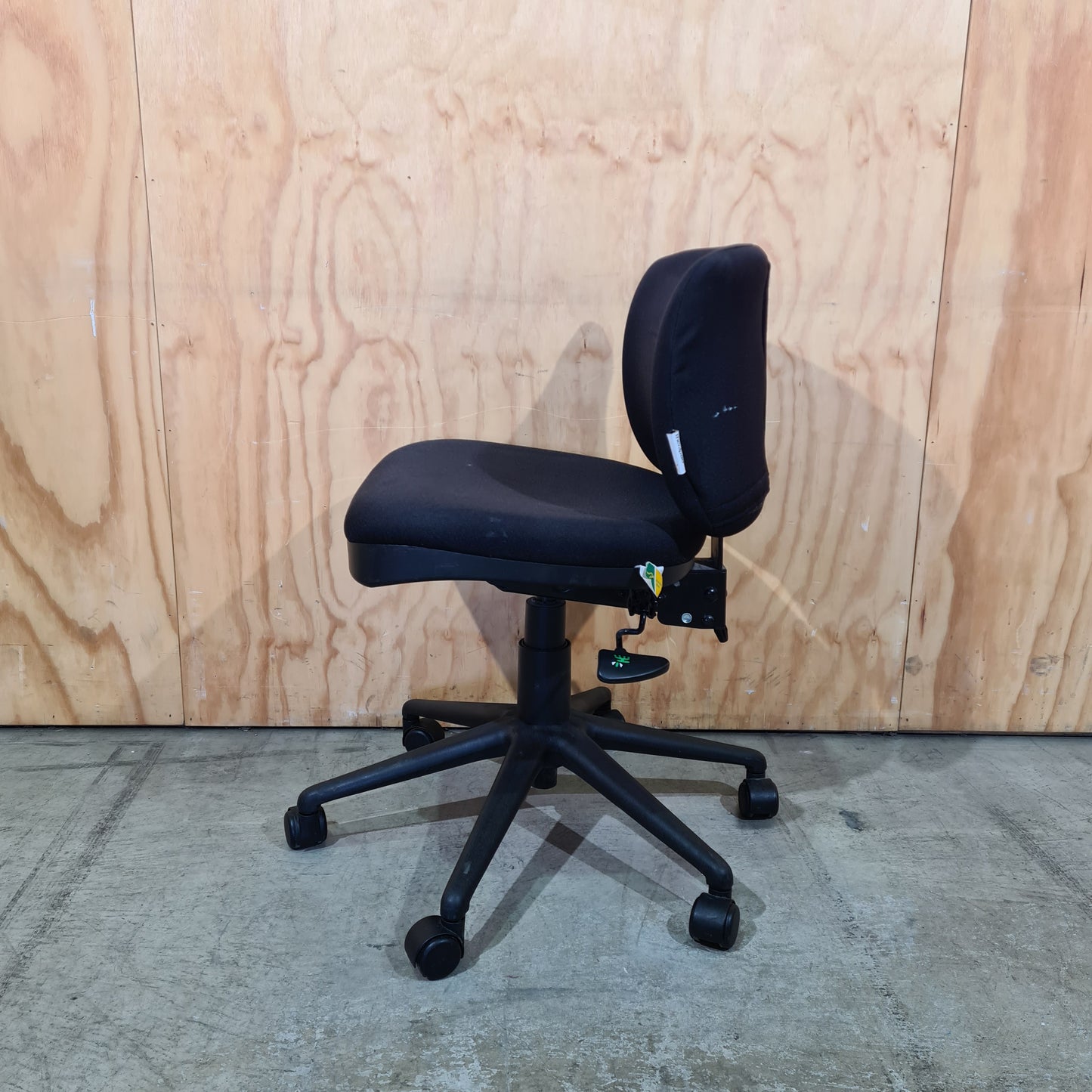 Therapod Lowback Task Chair