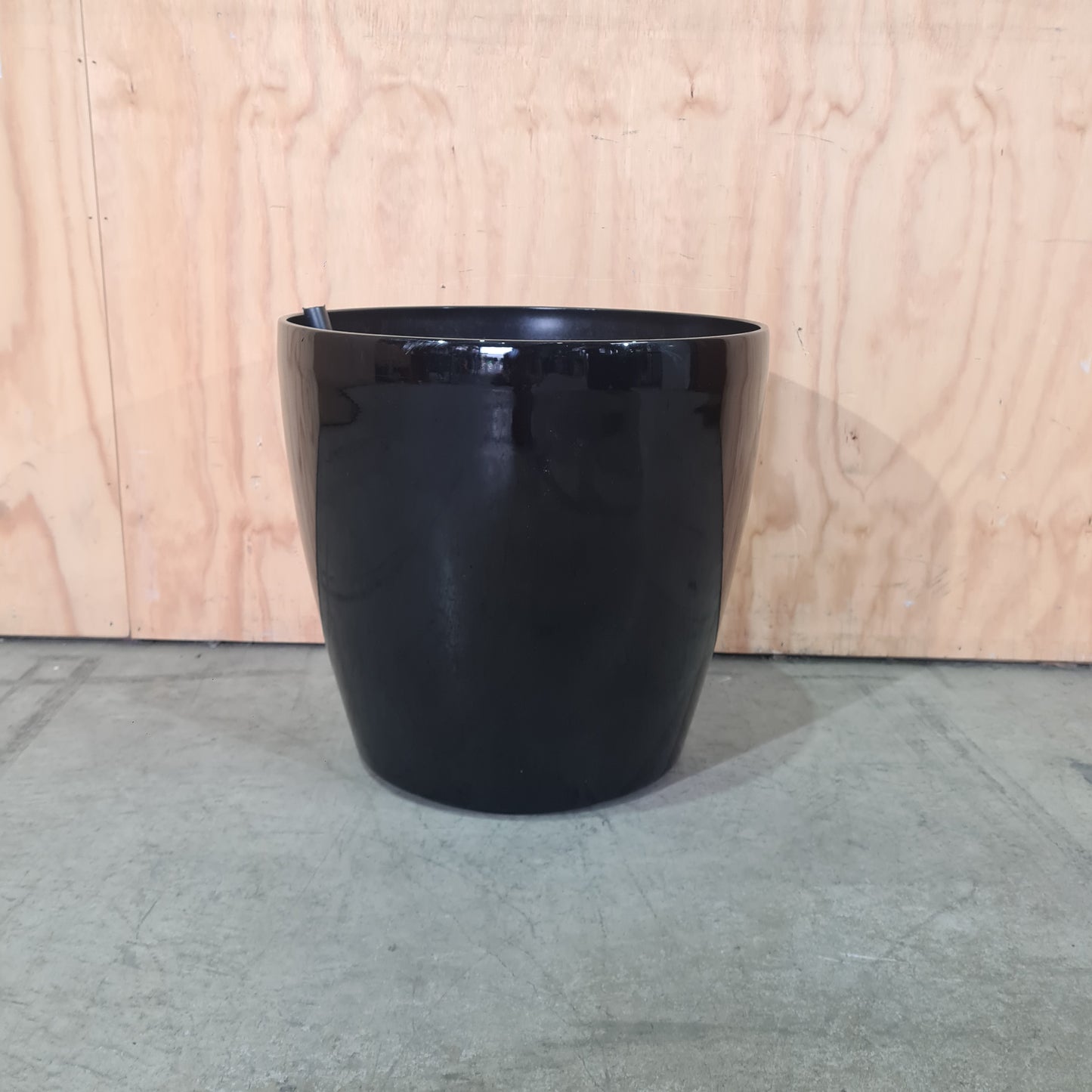 Gloss Black Tapered Planter