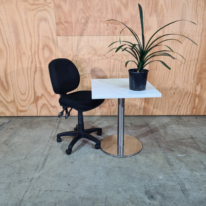 Furnx Low Back Task Chair