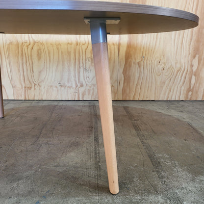 Wood Veneer Board Table with Tapered Legs