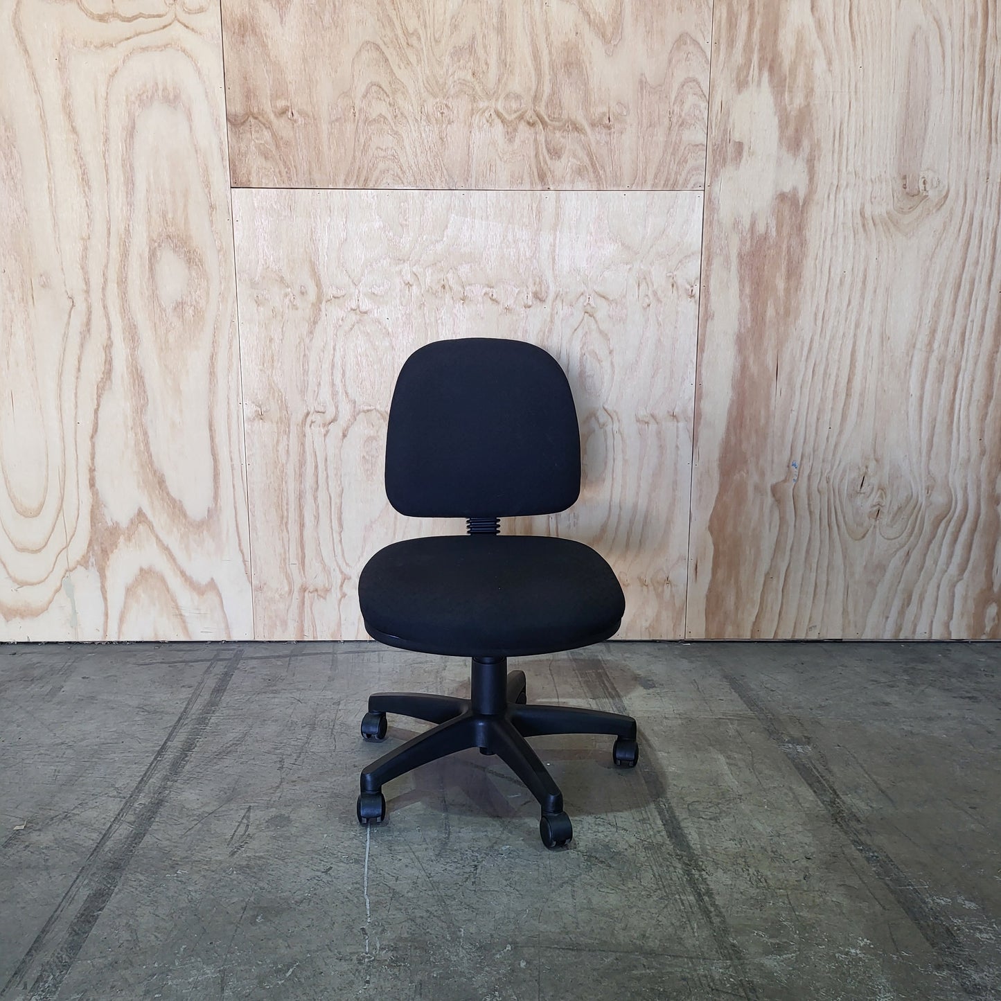 Black Task Chair