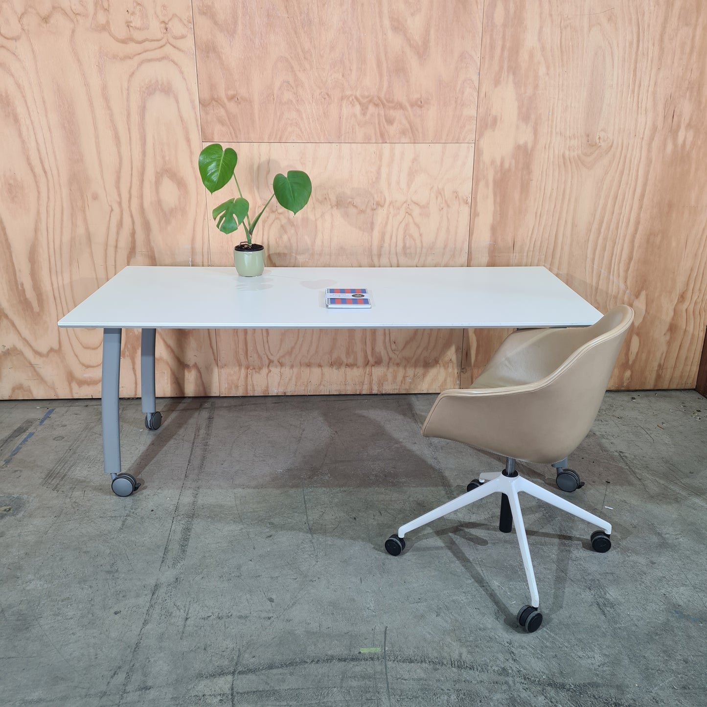 Vinyl Tub Chair by Donati with white legs (B Grade)