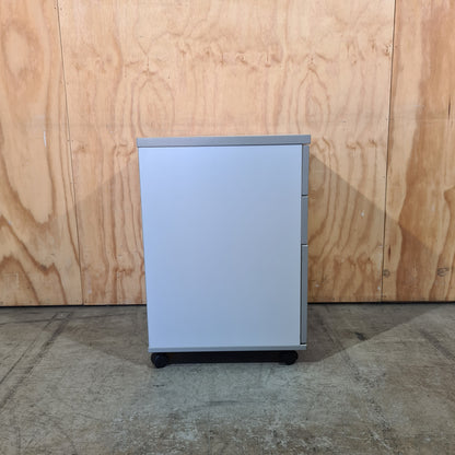 Grey Pedestal with Silver Handles