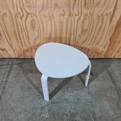 SVALSTA Nesting tables by Ikea