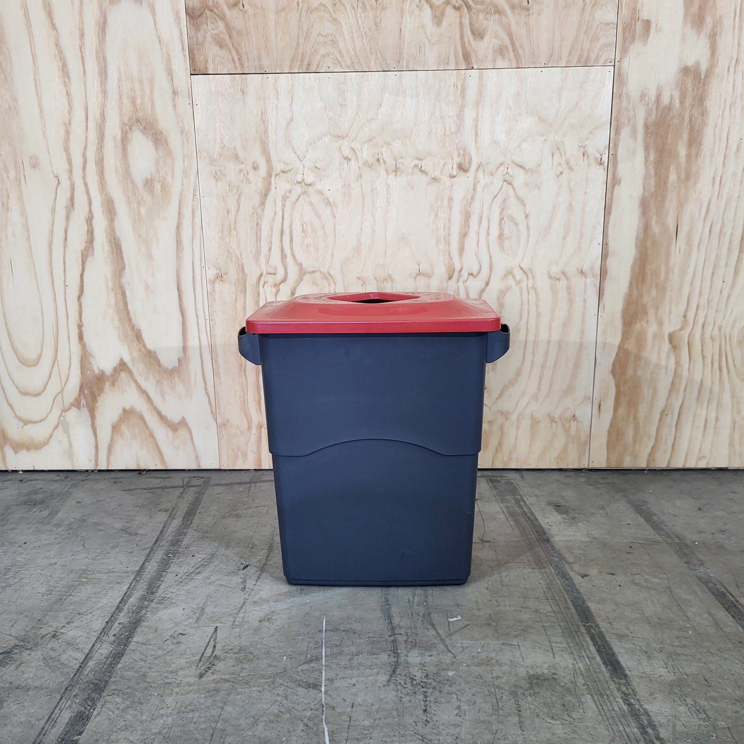 Multi sort 60L Bin Grey Base & Lid (Yellow & Red)