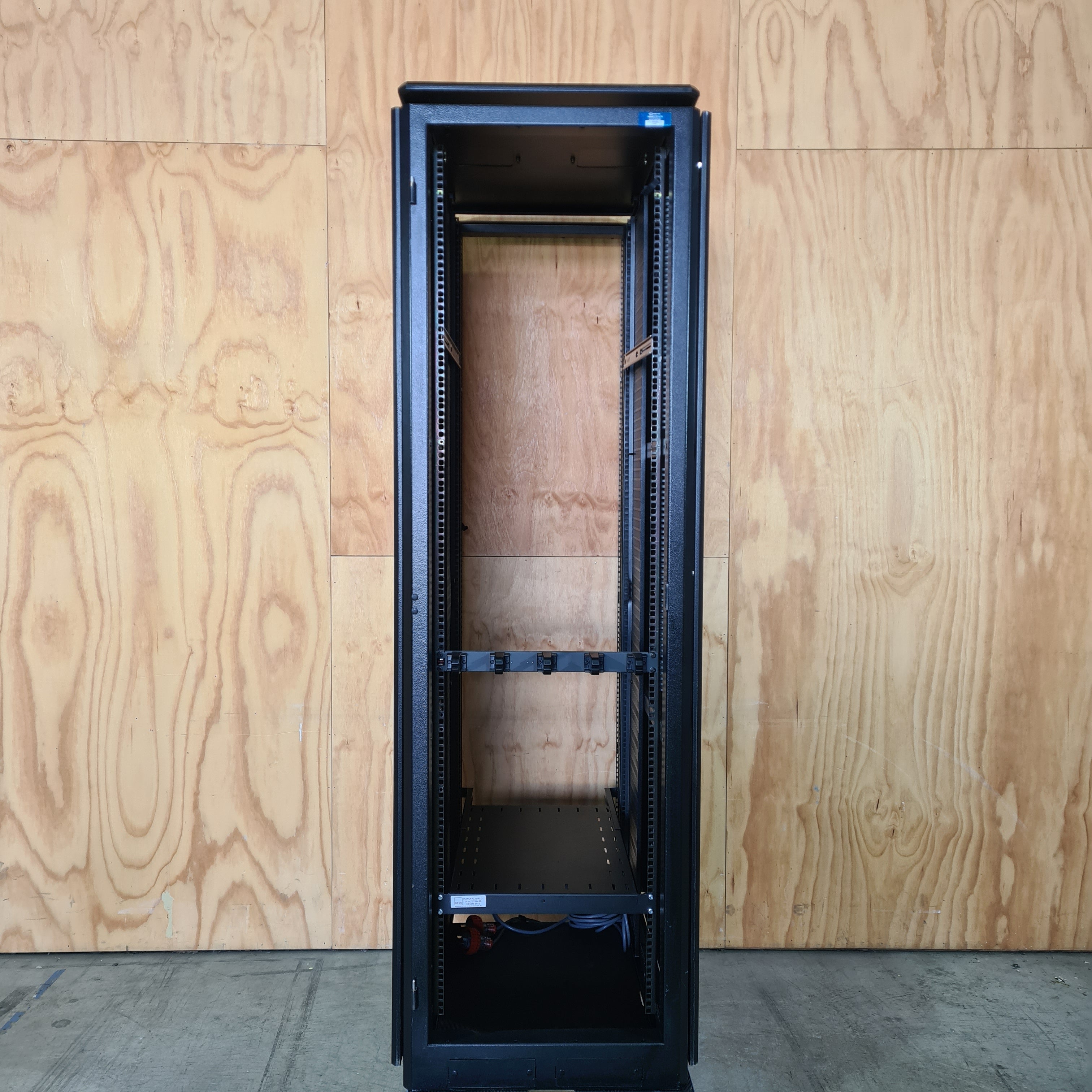 Server Rack Steel Frame – Green Collect