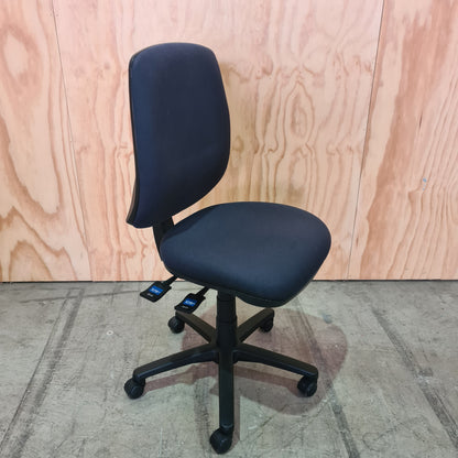 Stem Task Chair