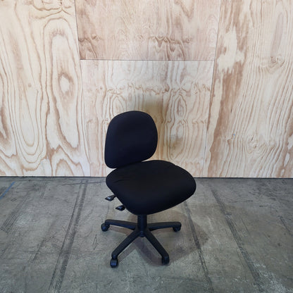 Black Adjustable Task Chair