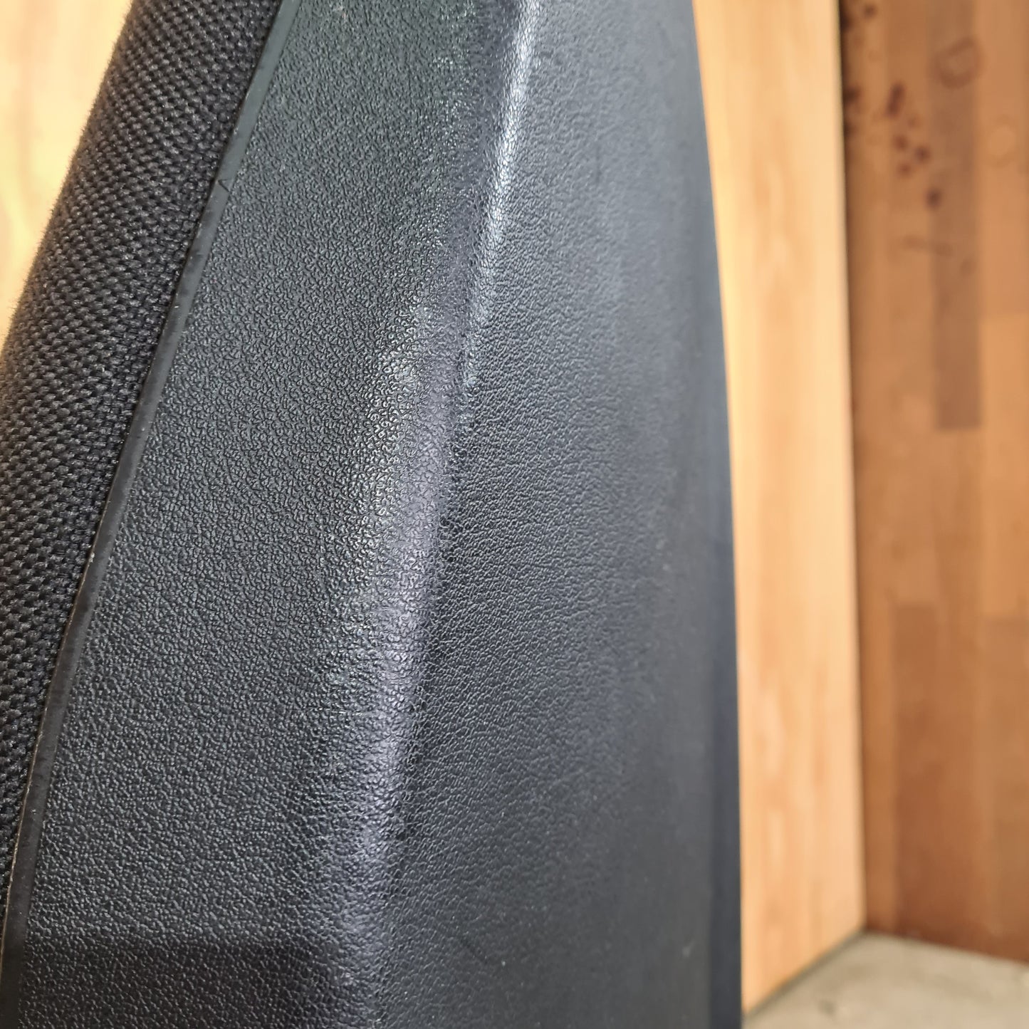 Black TOSC Task Chair