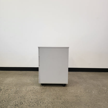 Pedestal Caddy with 3 Drawers in Light Grey