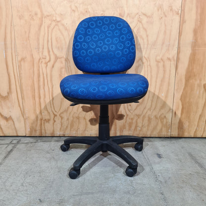 Style Blue Pattern Task Chair