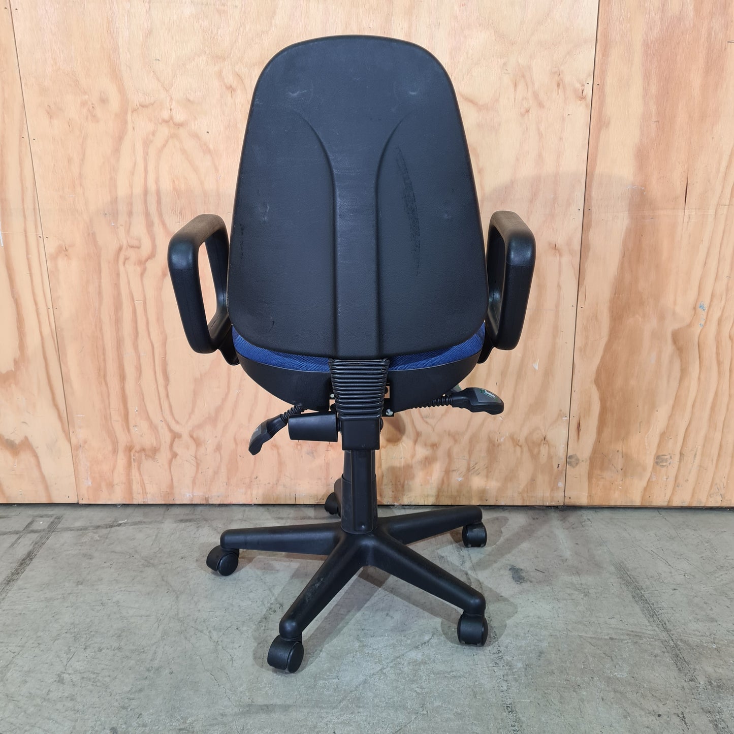 Blue TOSC Task Chair