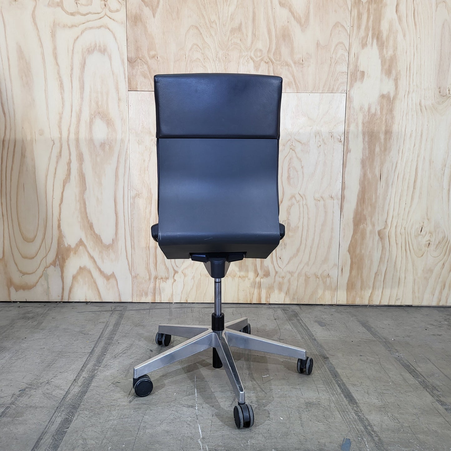 Wilkhahn Neos 181/6 Black Leather Task Chair