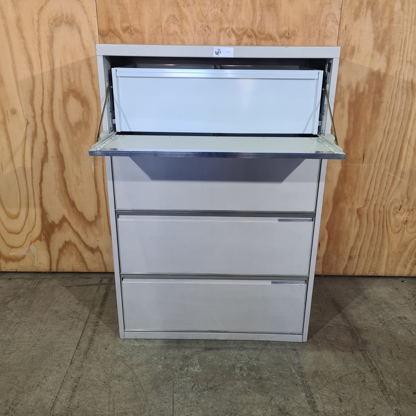 Lateral Storage Unit in Grey