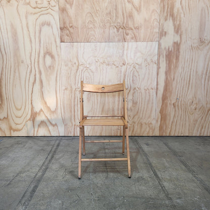Ikea 'FRÖSVI' Folding Chair in Beech