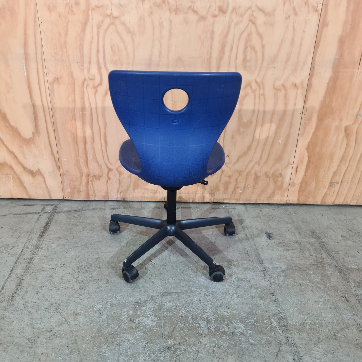 Verner Panton PantoMove-LuPo Swivel Chair in Blue
