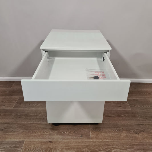 White 3 drawer pedestal