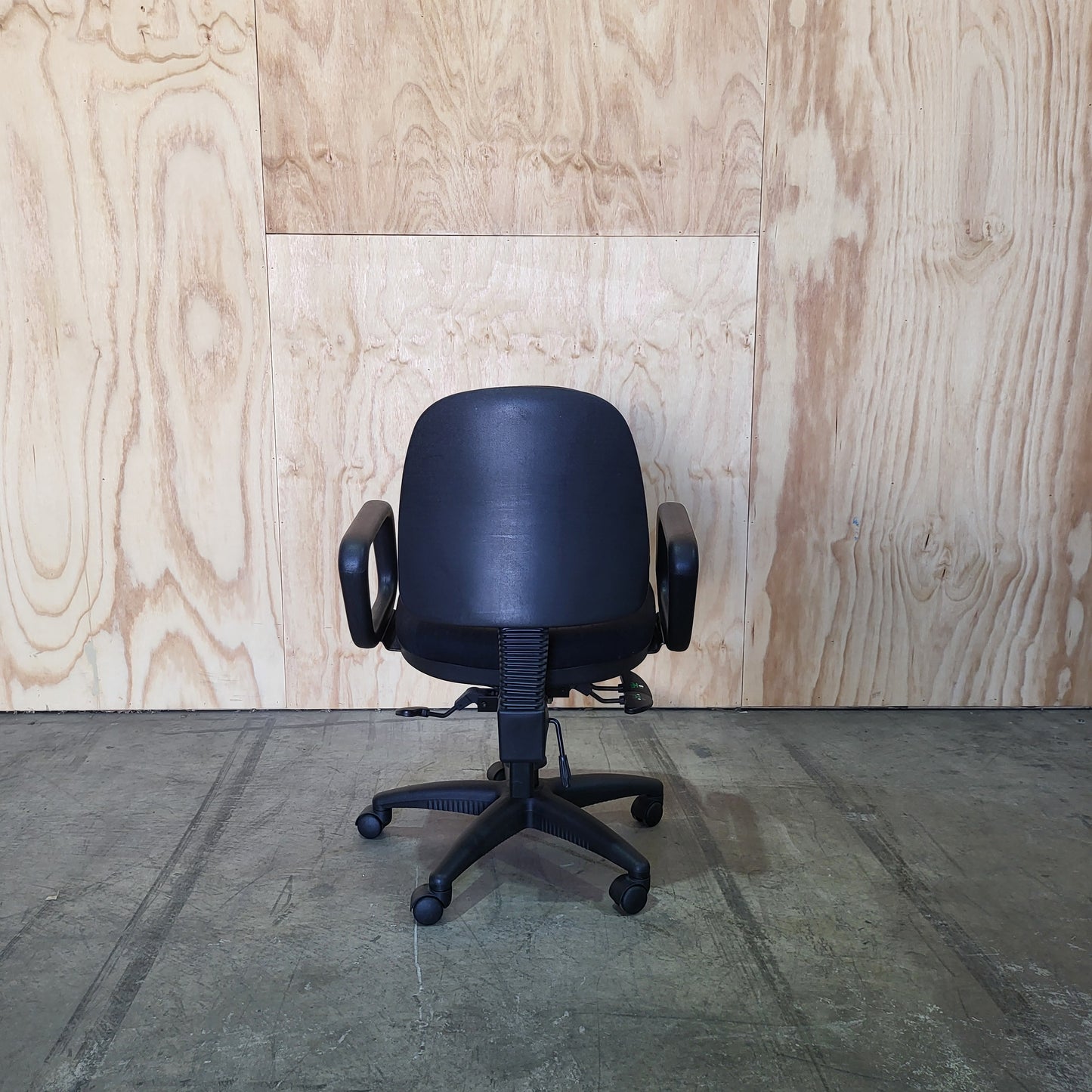 Black Task Chair With Arm Rests