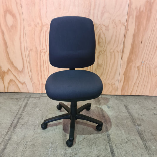 Stem Task Chair