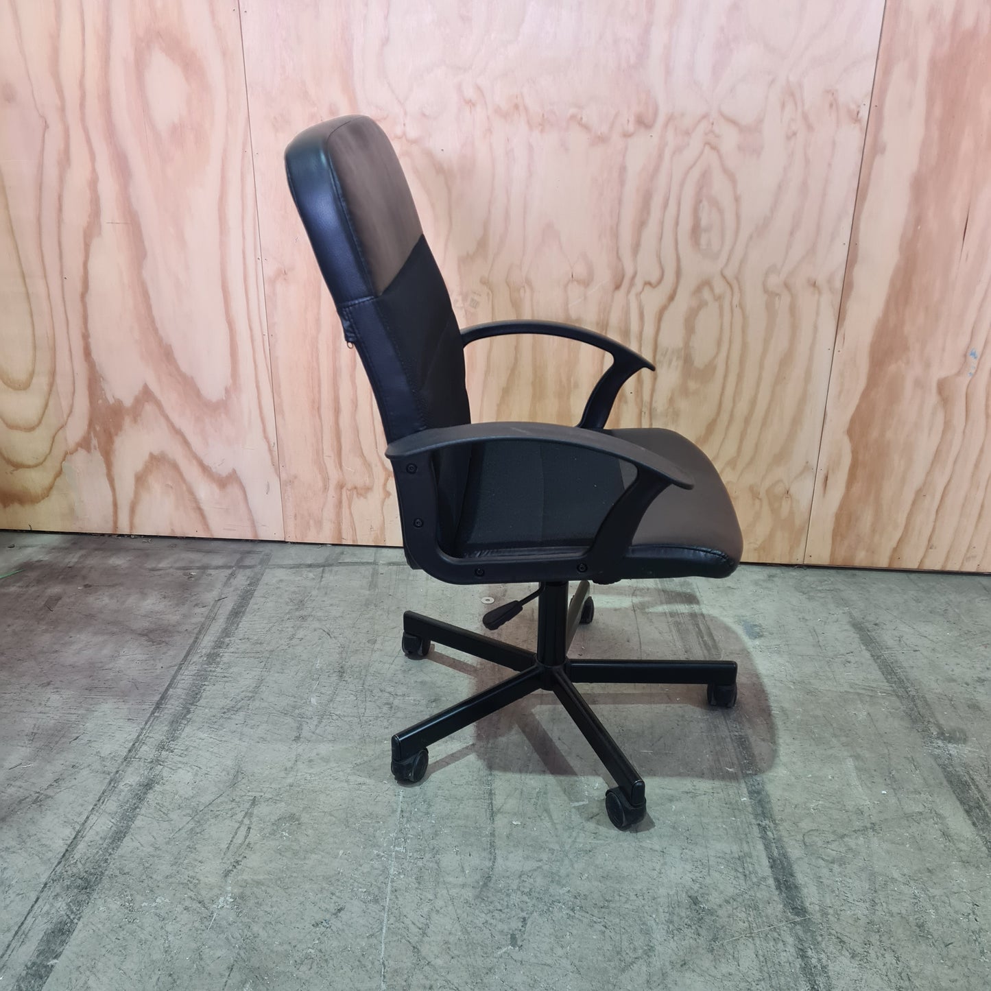 Office Chair High Back Fabric and Vinyl