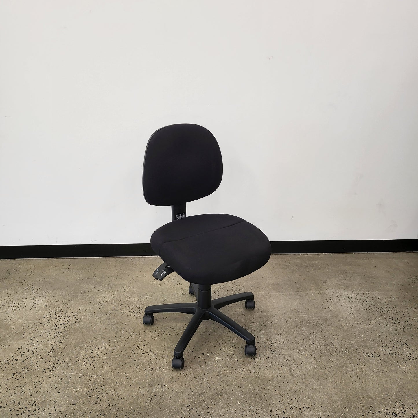 Gregory Black Task Chair