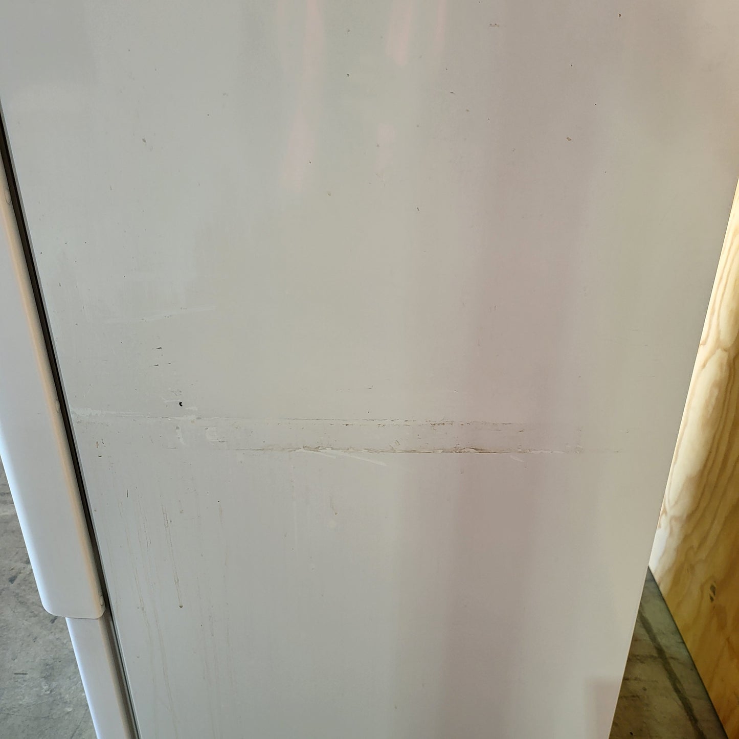 Fisher & Paykel 517L Fridge E521TLT3