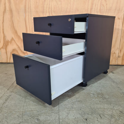 Charcoal Pedestal with Black Knobs