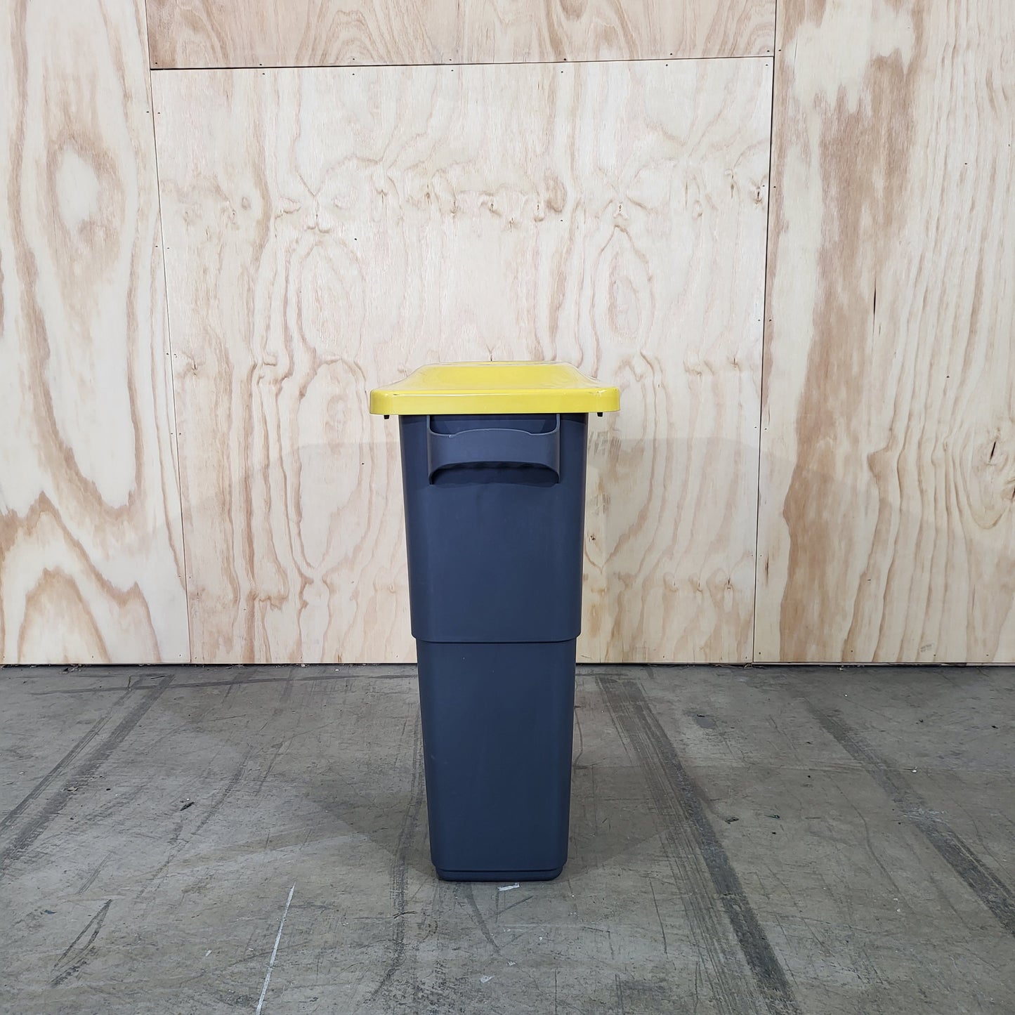 Multi sort 60L Bin Grey Base & Lid (Yellow & Red)