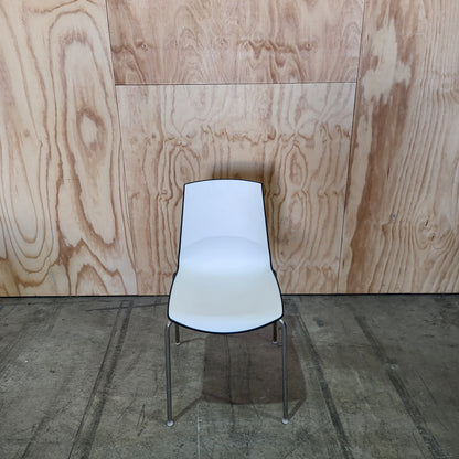 Schiavello Chair White/Black