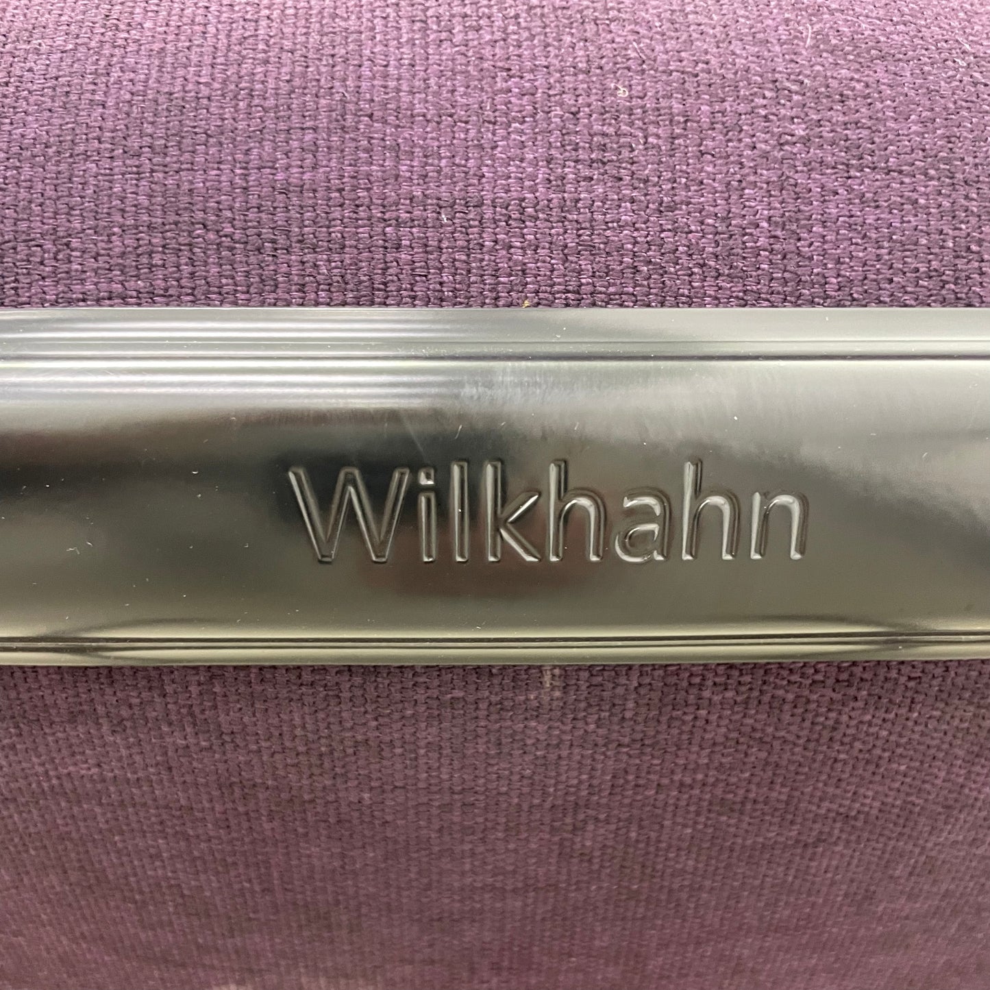 Wilkhahn Chassis Visitor Chair Purple