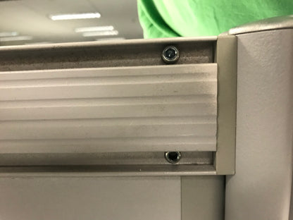 Methis Clover System 3 x 2 Bay Workstation with Partitions