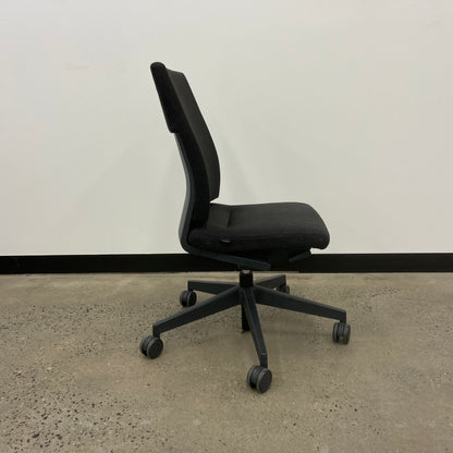 Wilkhahn Neos 181/6 Task Chair Charcoal