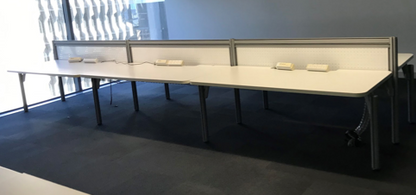Methis Clover System 3 x 2 Bay Workstation with Partitions