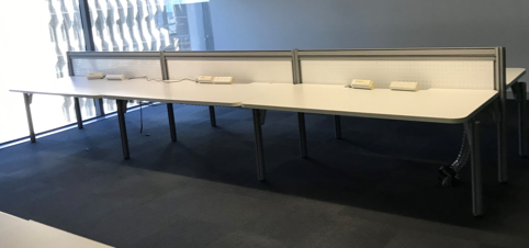 Methis Clover System 3 x 2 Bay Workstation with Partitions
